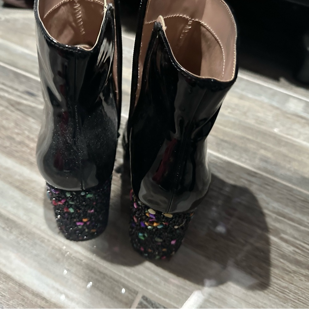 Betsey Johnson black ankle boots